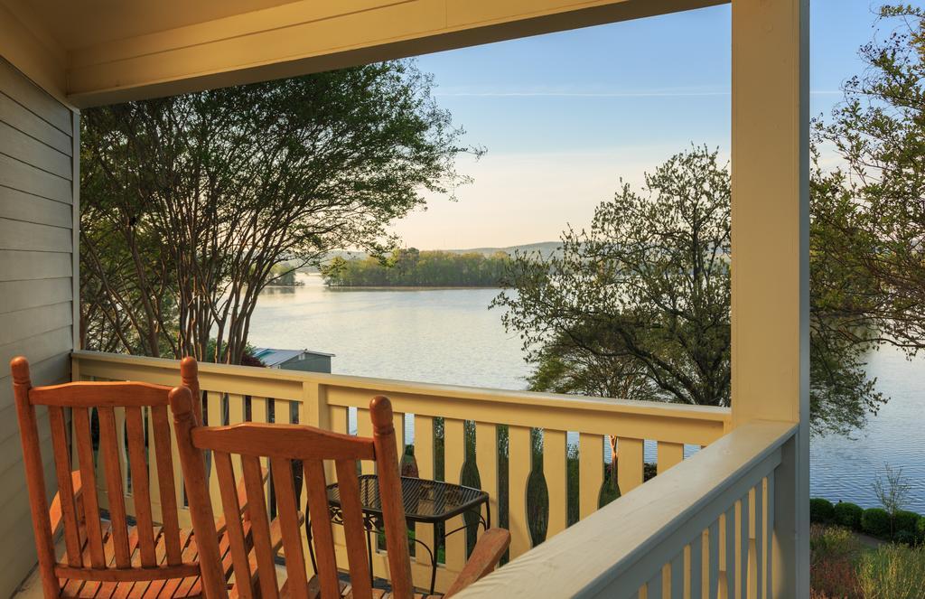 Lookout Point Lakeside Inn Hot Springs Exteriér fotografie